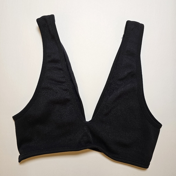 Unknown Brand black ribbed stretch nylon crop tank top size S US - Picture 2 of 4